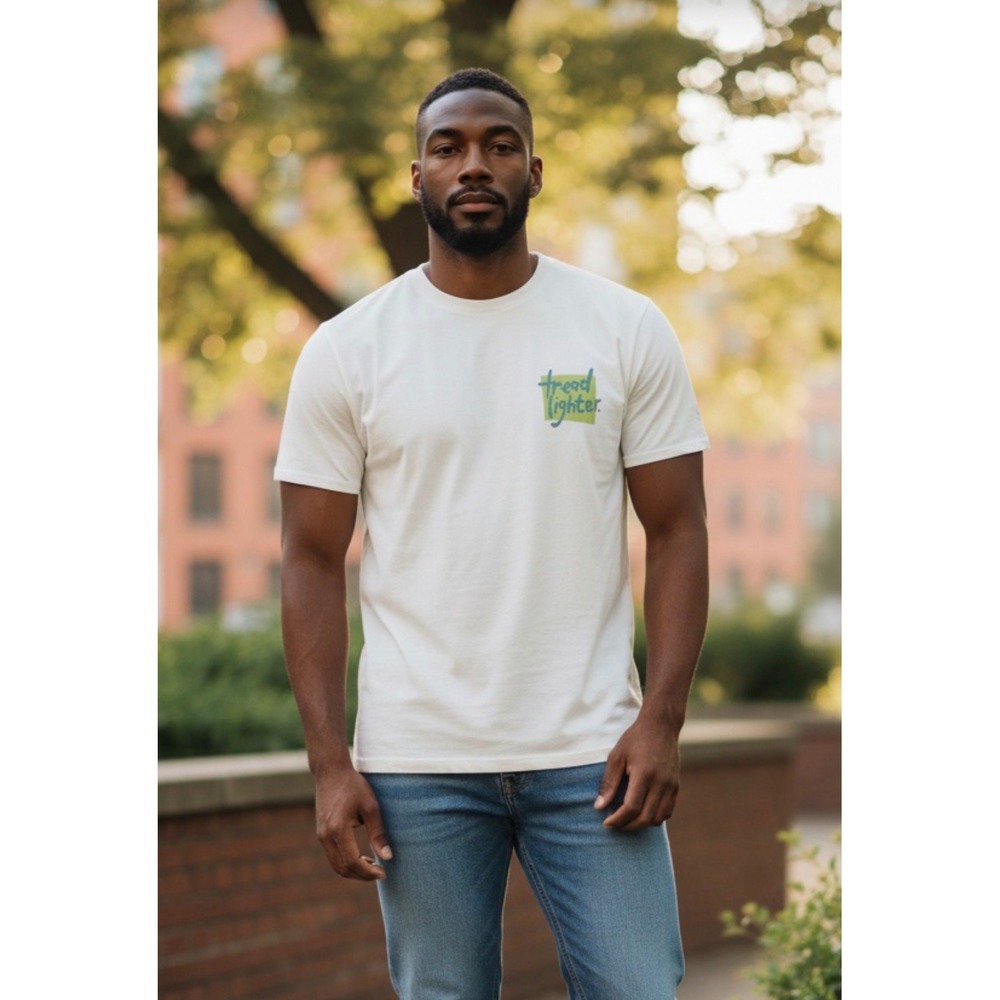 Allbirds Tread Lighter Organic Cotton T-Shirt White Tee Men's Size Small Graphic